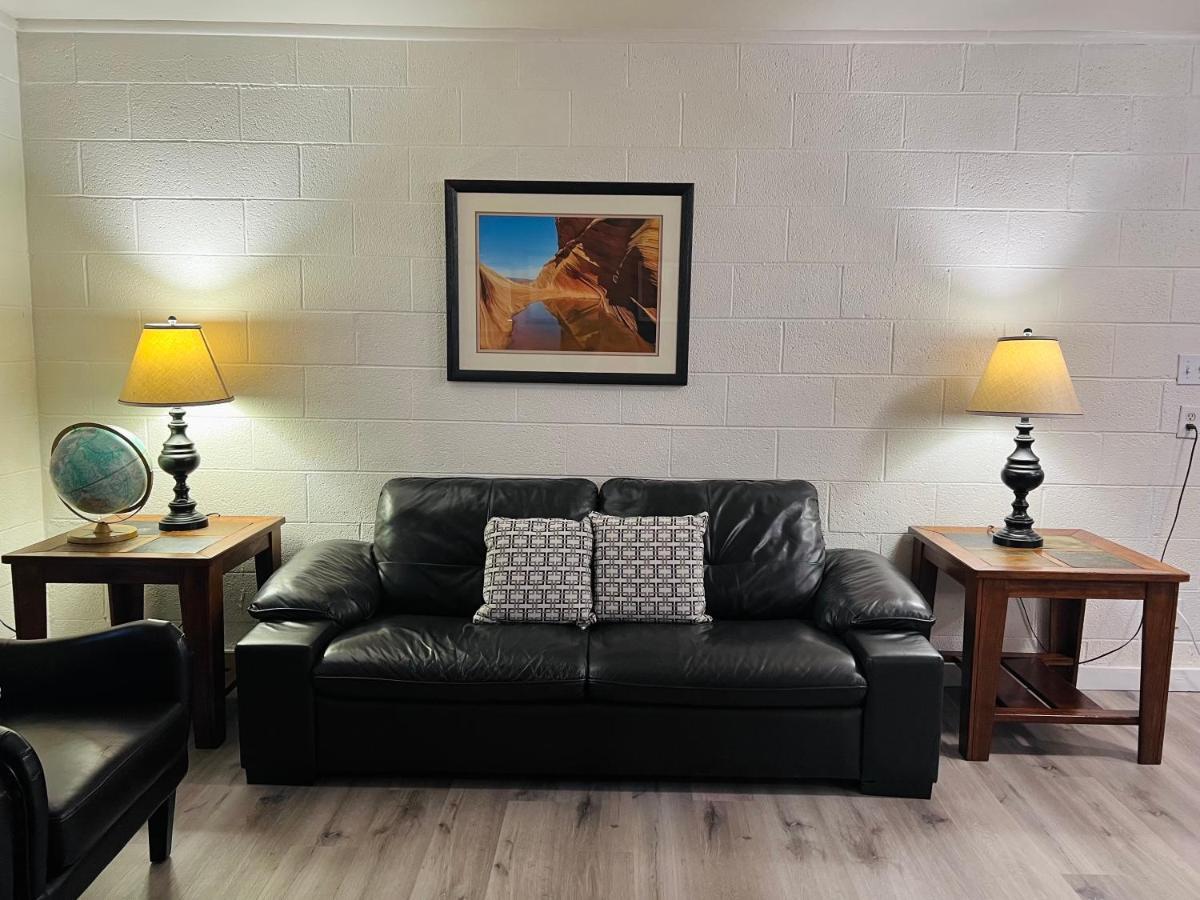 Lake Powell Motel & Apartments Page Zewnętrze zdjęcie